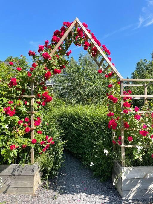Laengtan Marielund Villa Uppsala Bagian luar foto